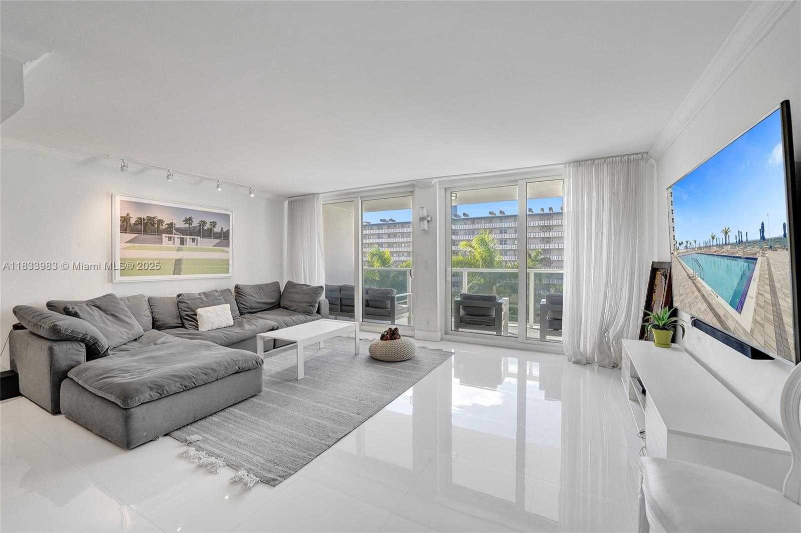 Small Image of 1880 SOUTH OCEAN DR #503, Hallandale Beach Number 15