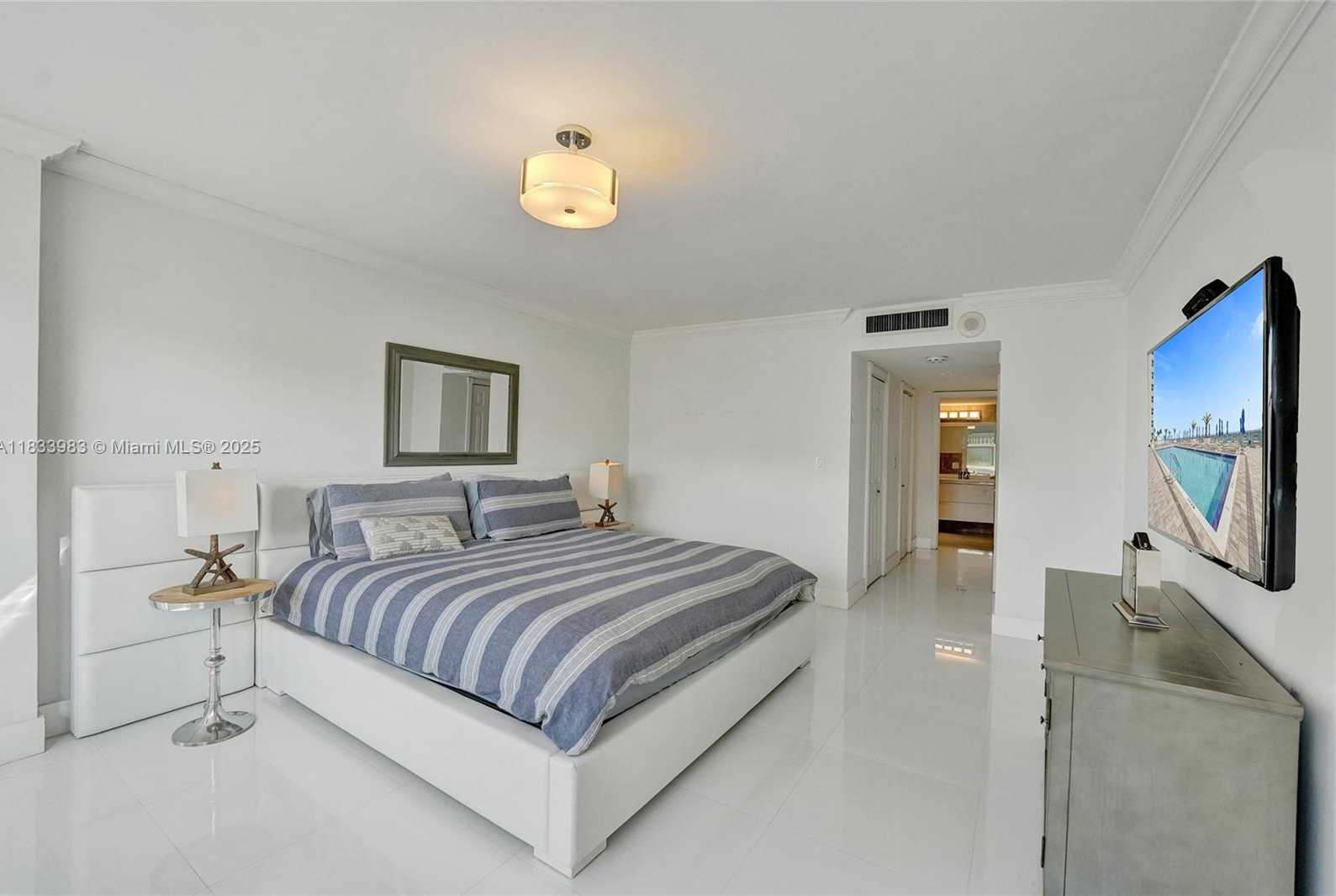 Small Image of 1880 SOUTH OCEAN DR #503, Hallandale Beach Number 16