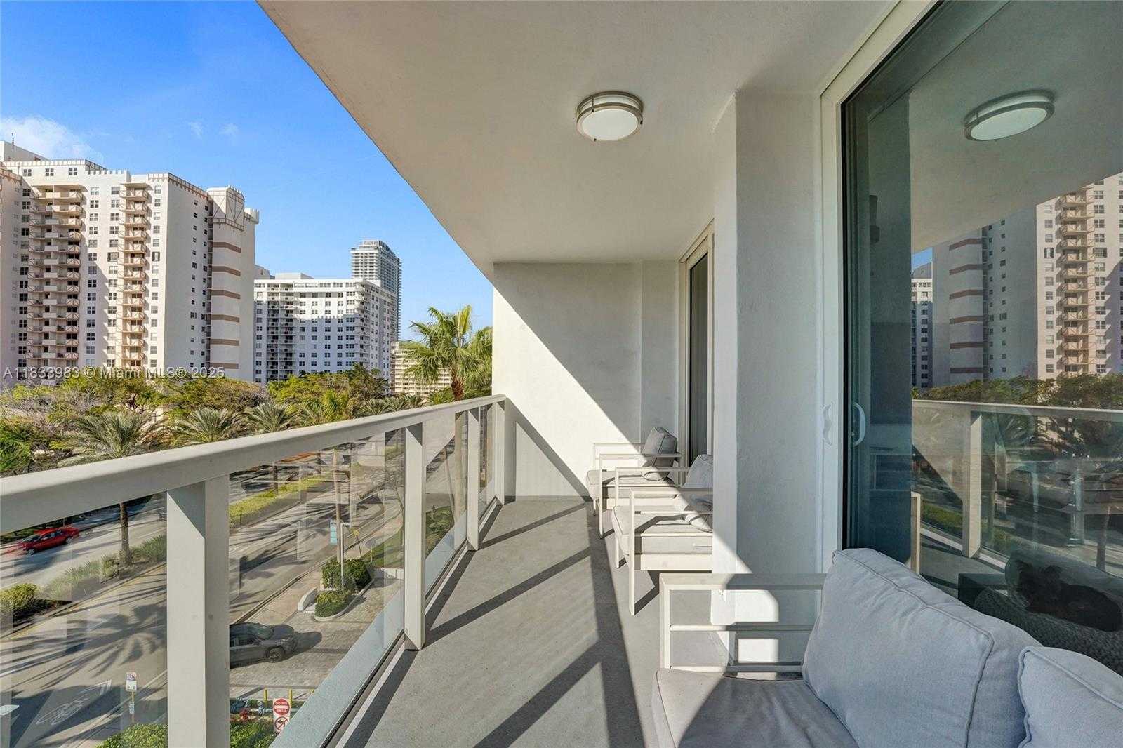 Small Image of 1880 SOUTH OCEAN DR #503, Hallandale Beach Number 2