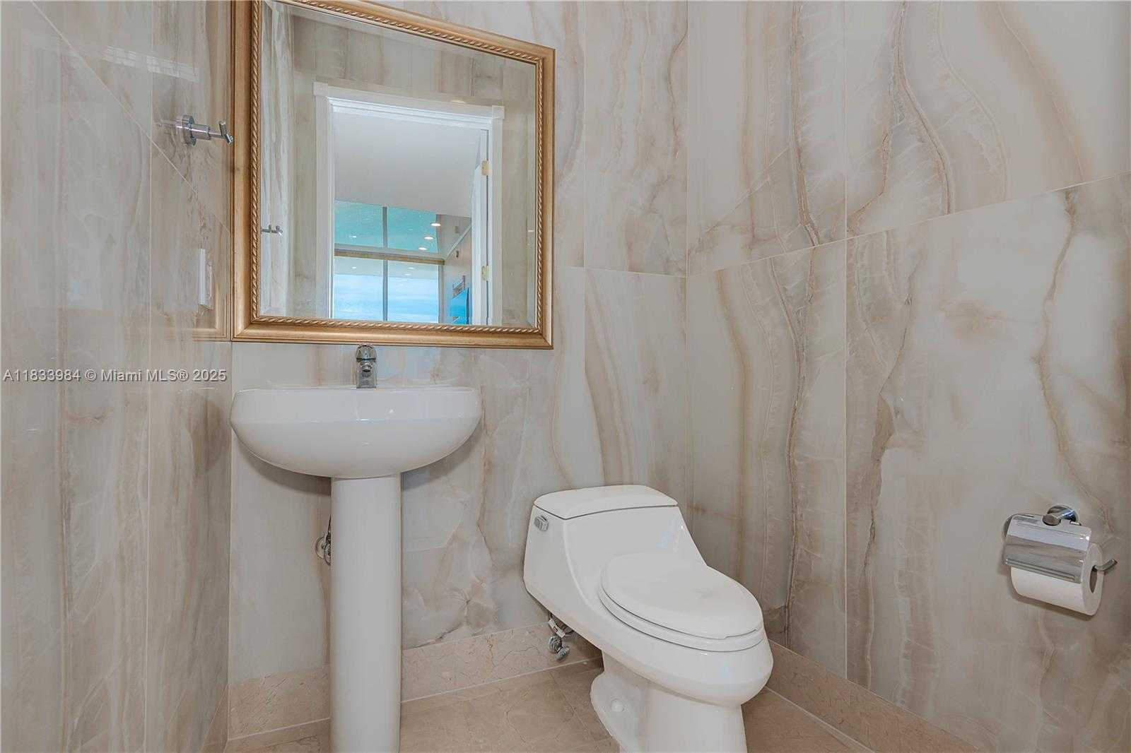 Small Image of 18101 COLLINS AVE #PH5104, Sunny Isles Beach Number 15