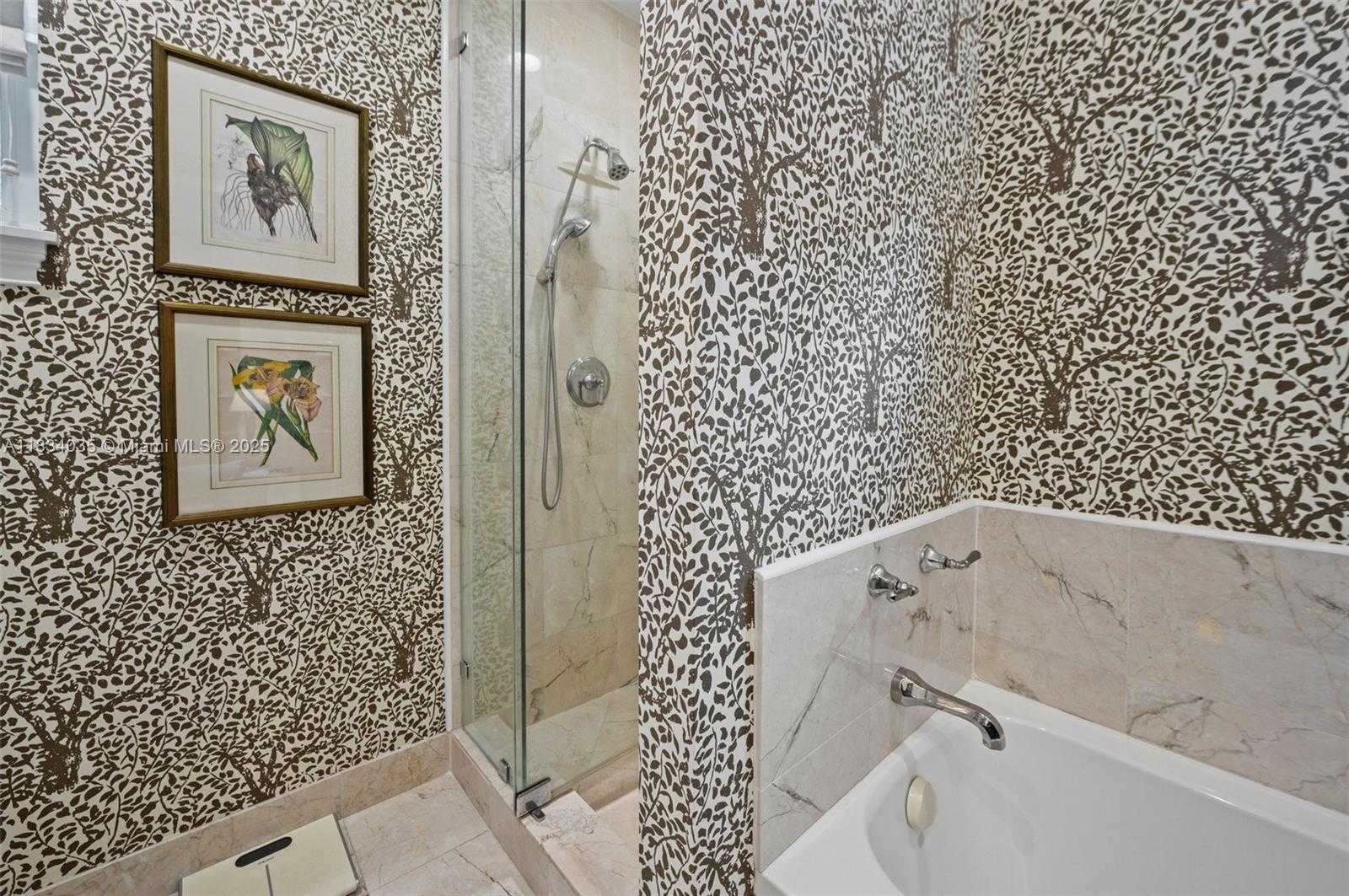 Small Image of 568 LORETTO AVE #11, Coral Gables Number 20