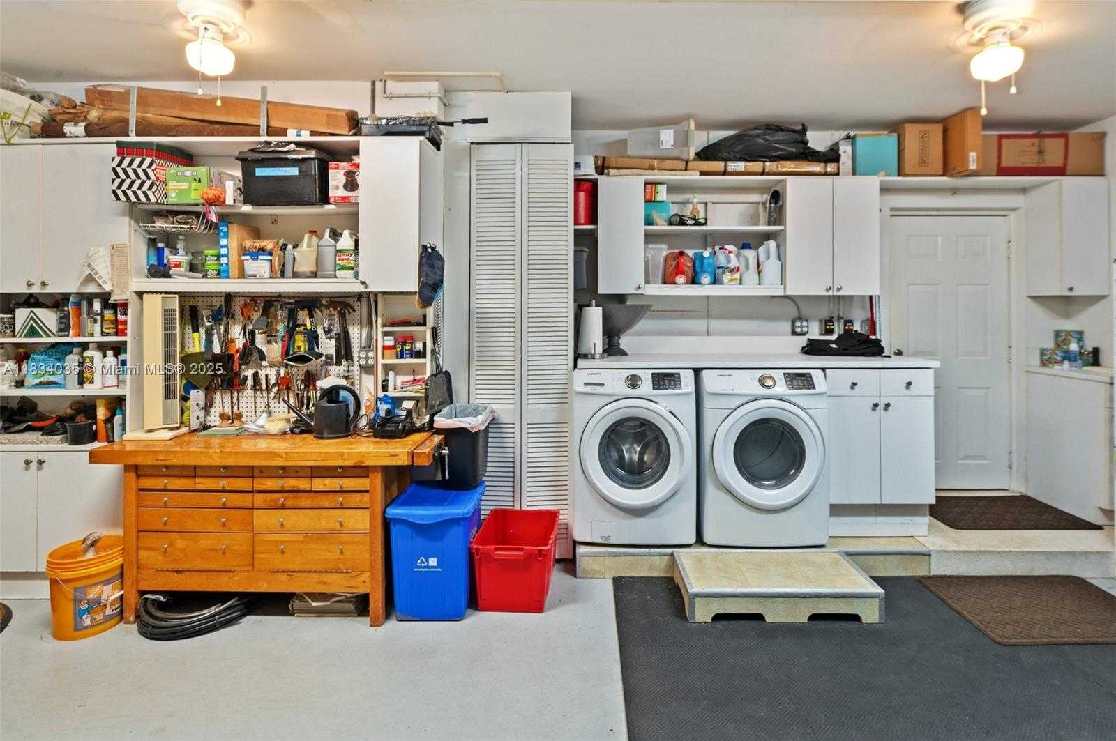 Small Image of 568 LORETTO AVE #11, Coral Gables Number 27