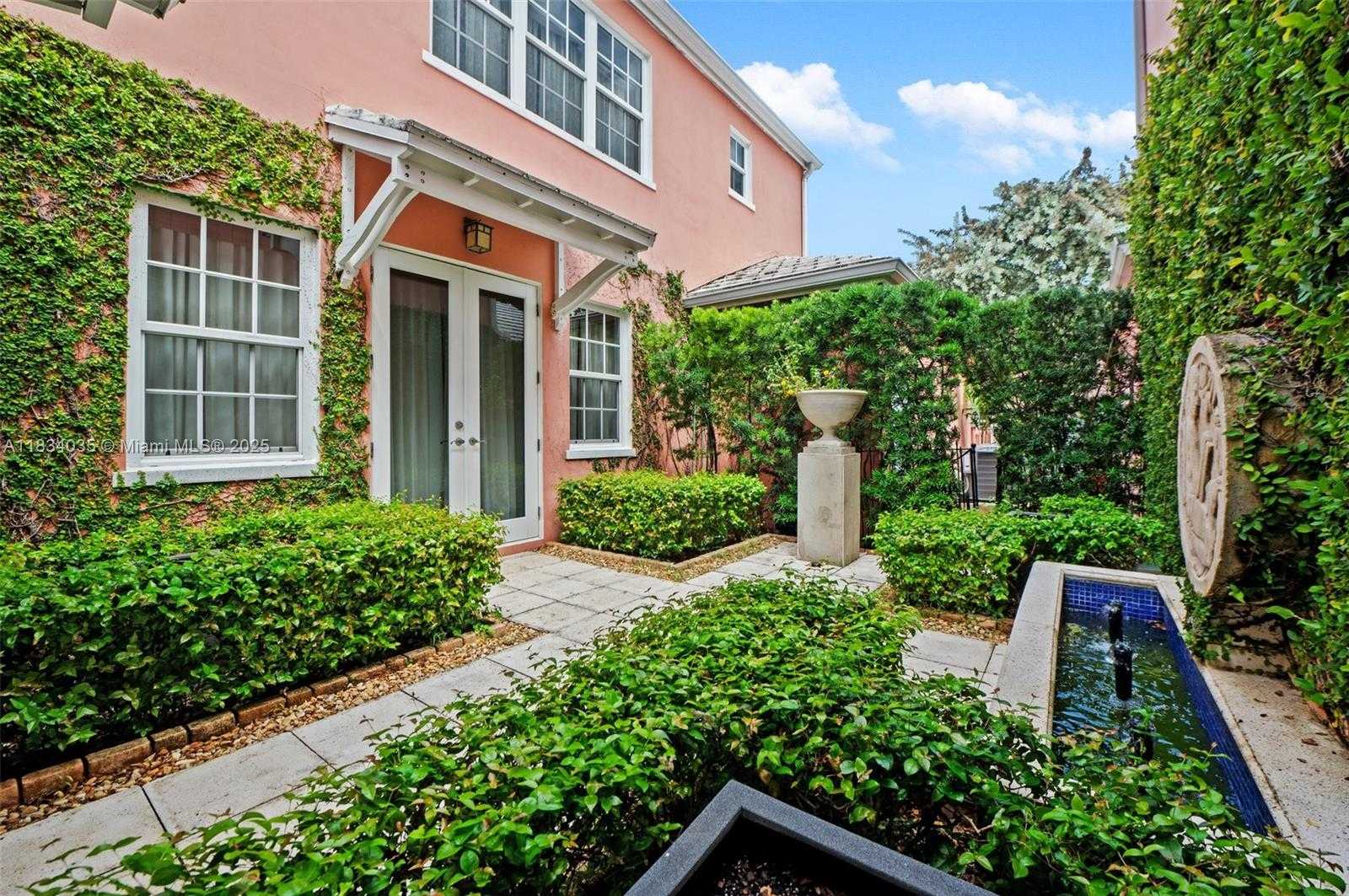 Small Image of 568 LORETTO AVE #11, Coral Gables Number 29