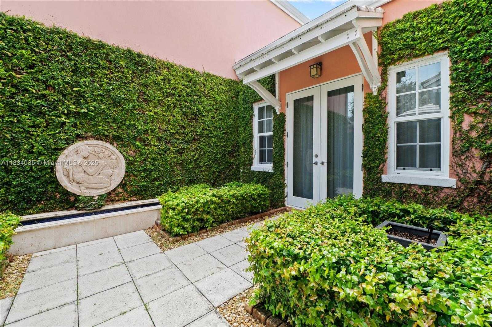 Small Image of 568 LORETTO AVE #11, Coral Gables Number 30