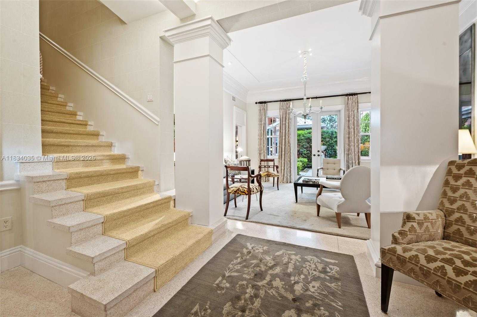 Small Image of 568 LORETTO AVE #11, Coral Gables Number 5