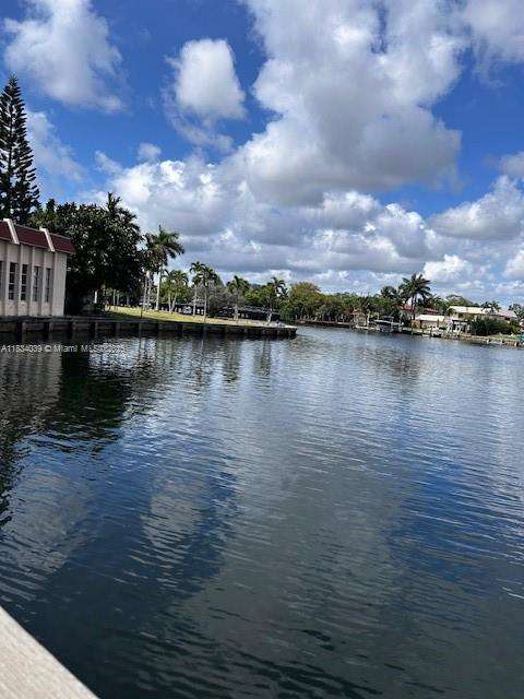 Small Image of 2001 ATLANTIC SHORES BLVD #516, Hallandale Beach Number 18