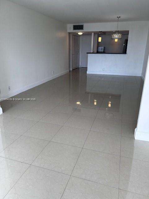 Small Image of 2001 ATLANTIC SHORES BLVD #516, Hallandale Beach Number 7