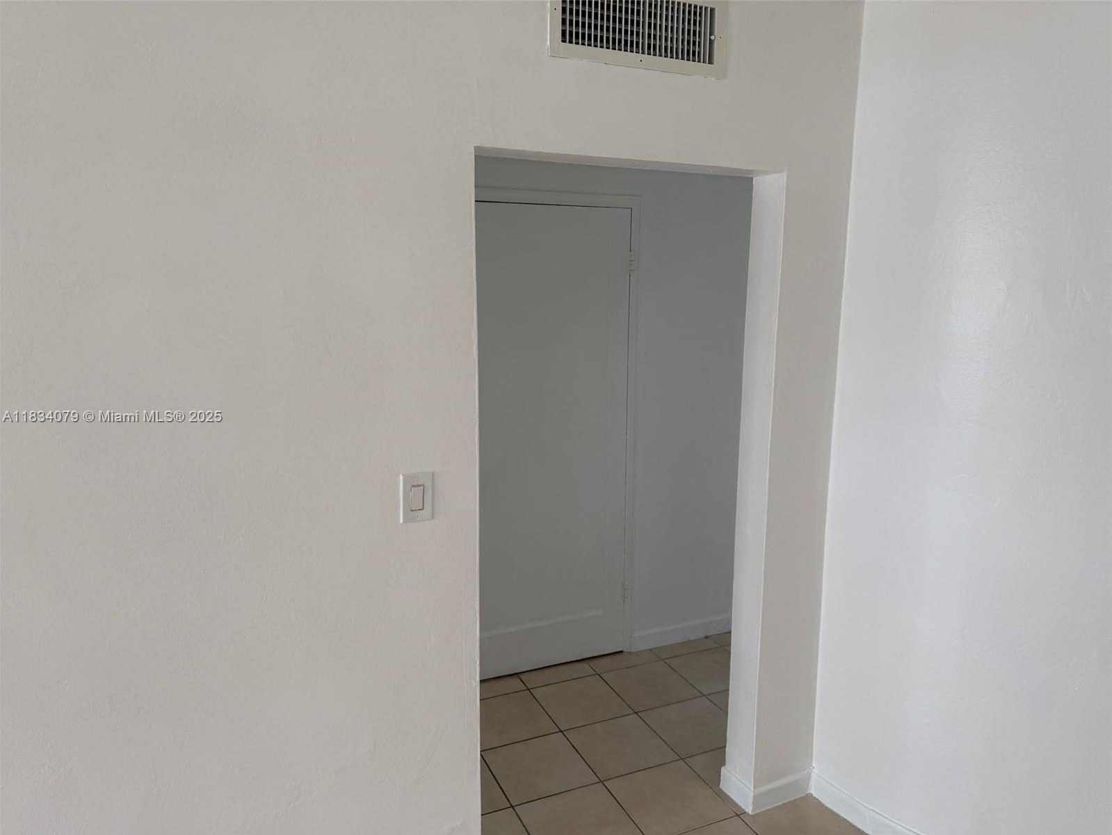 Small Image of 3600 SW 9th Terrace, Miami, FL 33135, USA Number 44