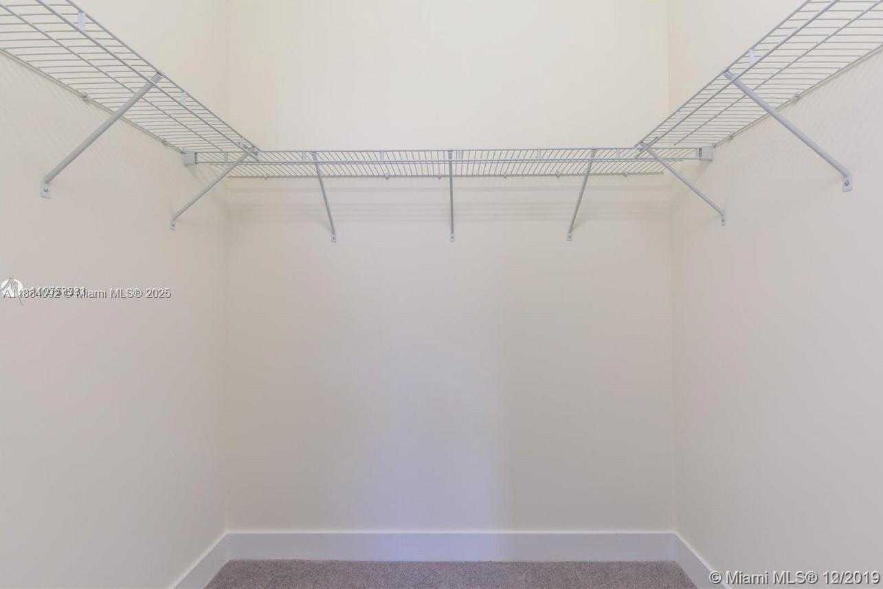 Small Image of 15842 NORTH WEST 91 CT #15842, Miami Lakes Number 7