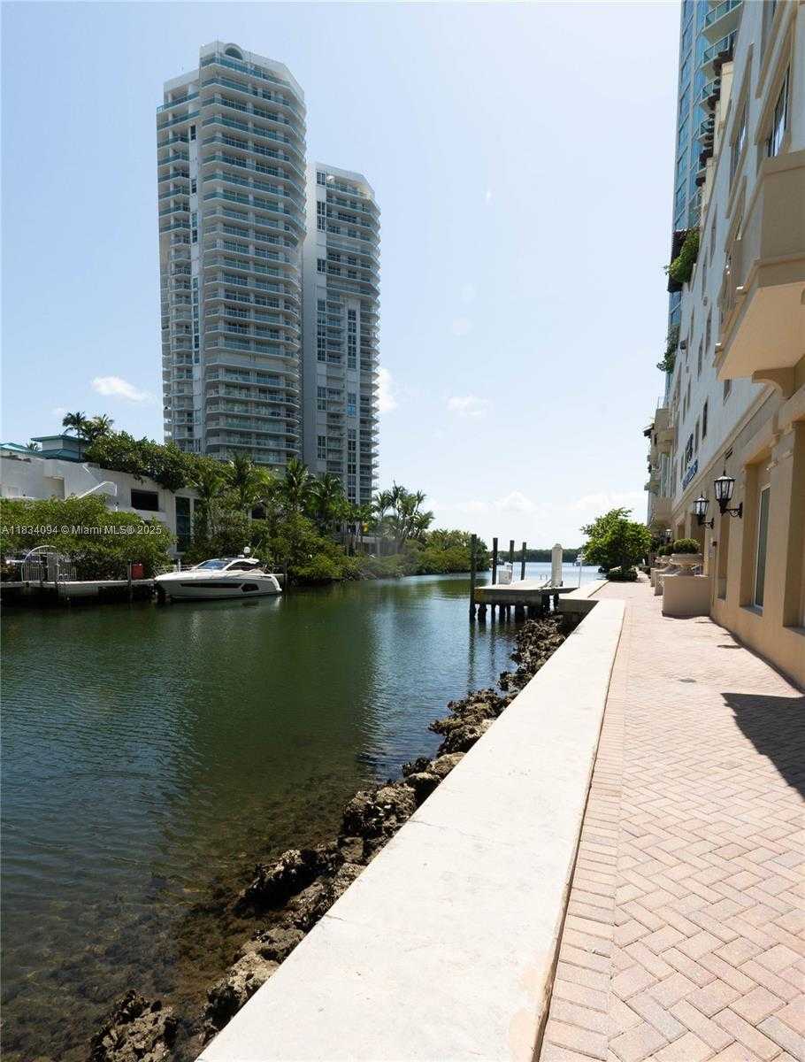 Small Image of 150 SUNNY ISLES BLVD #1-TH403, Sunny Isles Beach Number 25