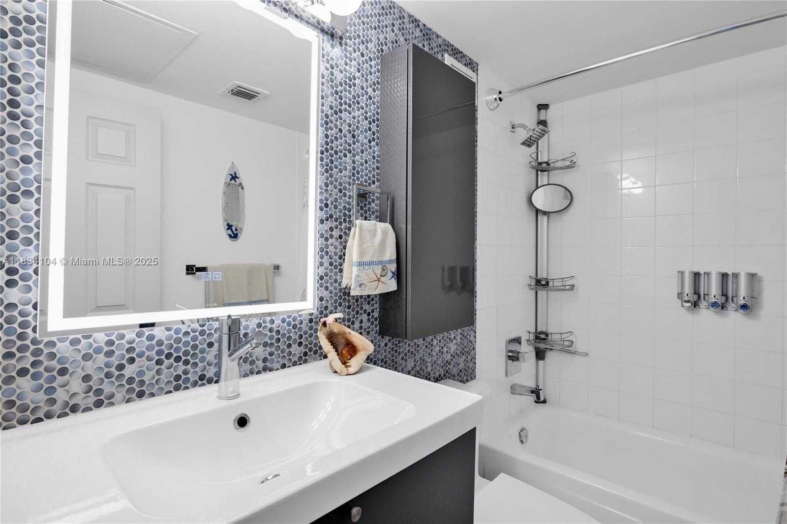 Small Image of 2501 SOUTH OCEAN DR #922, Hollywood Number 20