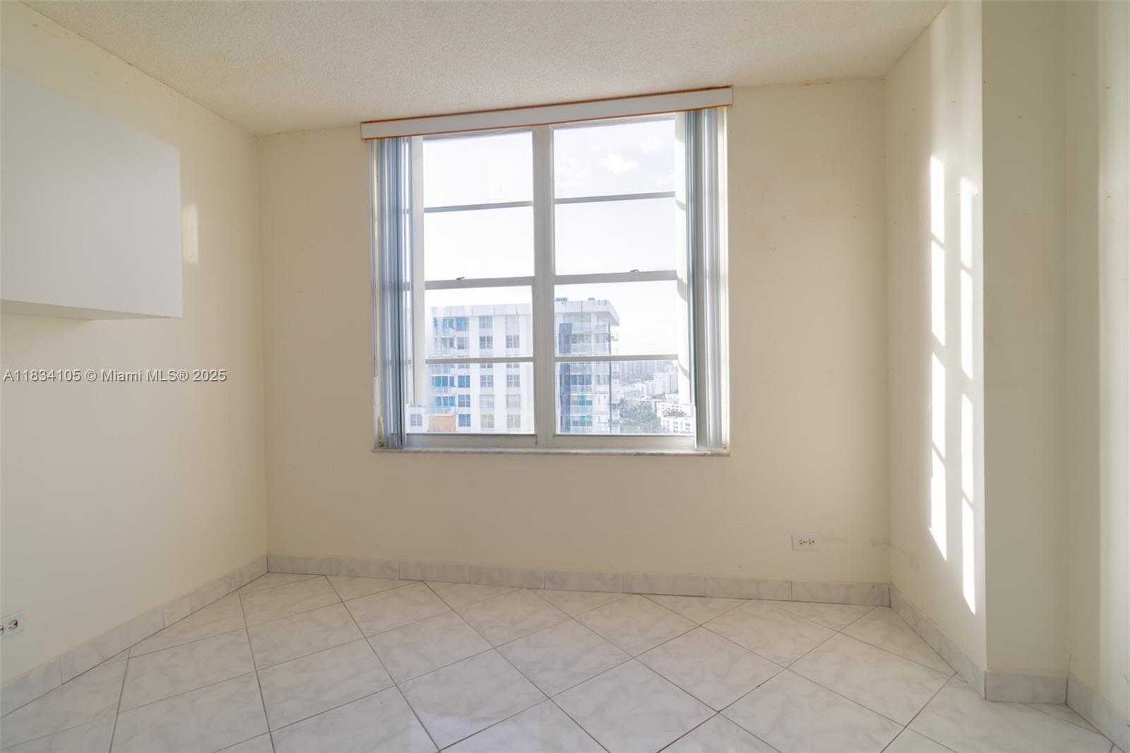 Small Image of 230 174TH ST #2207, Sunny Isles Beach Number 20