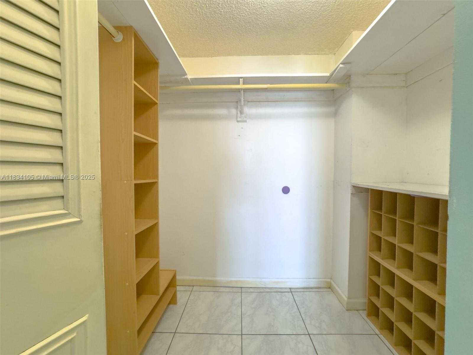 Small Image of 230 174TH ST #2207, Sunny Isles Beach Number 24
