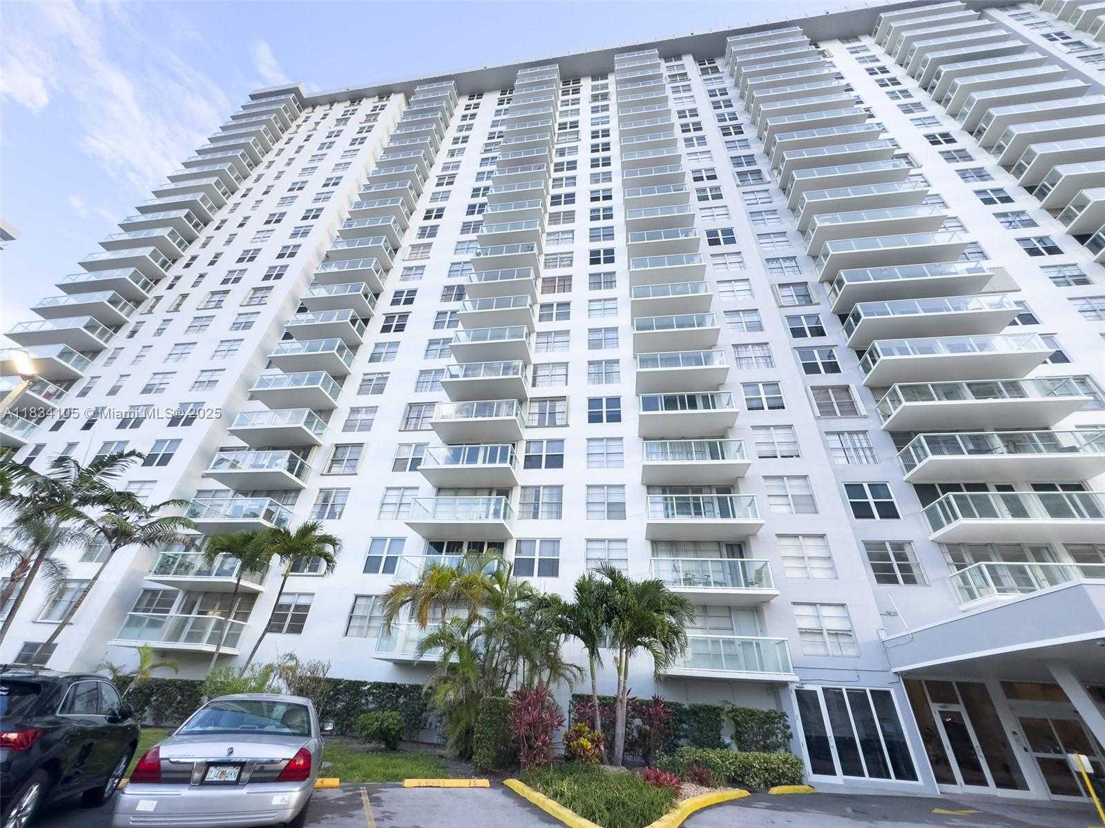Small Image of 230 174TH ST #2207, Sunny Isles Beach Number 34