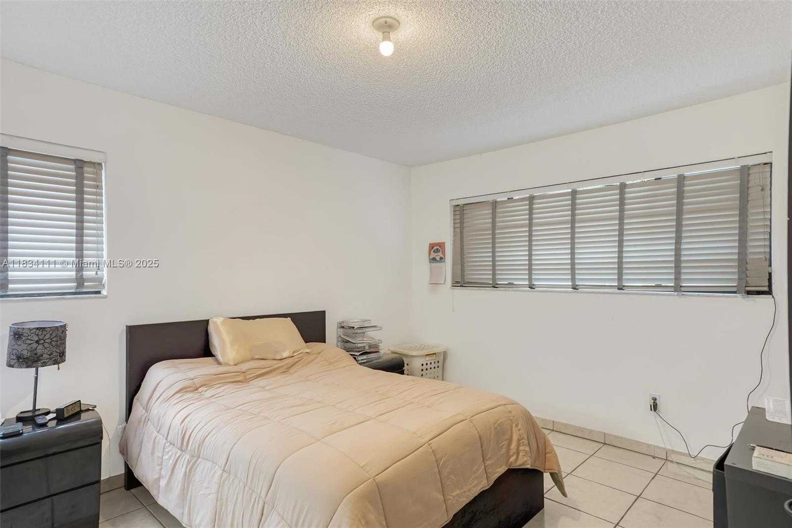 Small Image of 9723 HAMMOCKS BLVD #102, Miami Number 11