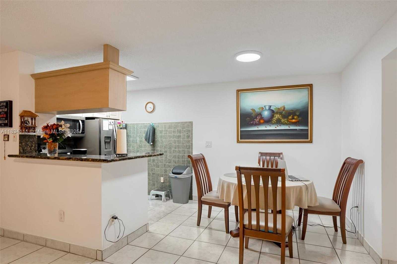 Small Image of 9723 HAMMOCKS BLVD #102, Miami Number 17