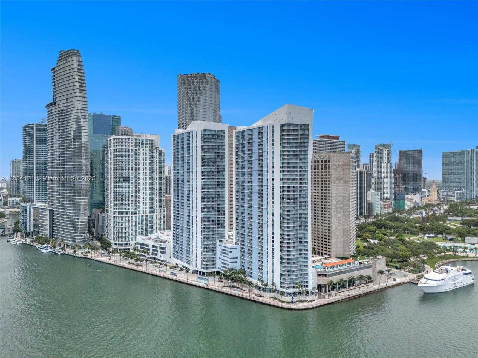 Small Image of 325 SOUTH BISCAYNE BLVD #2816, Miami Number 22