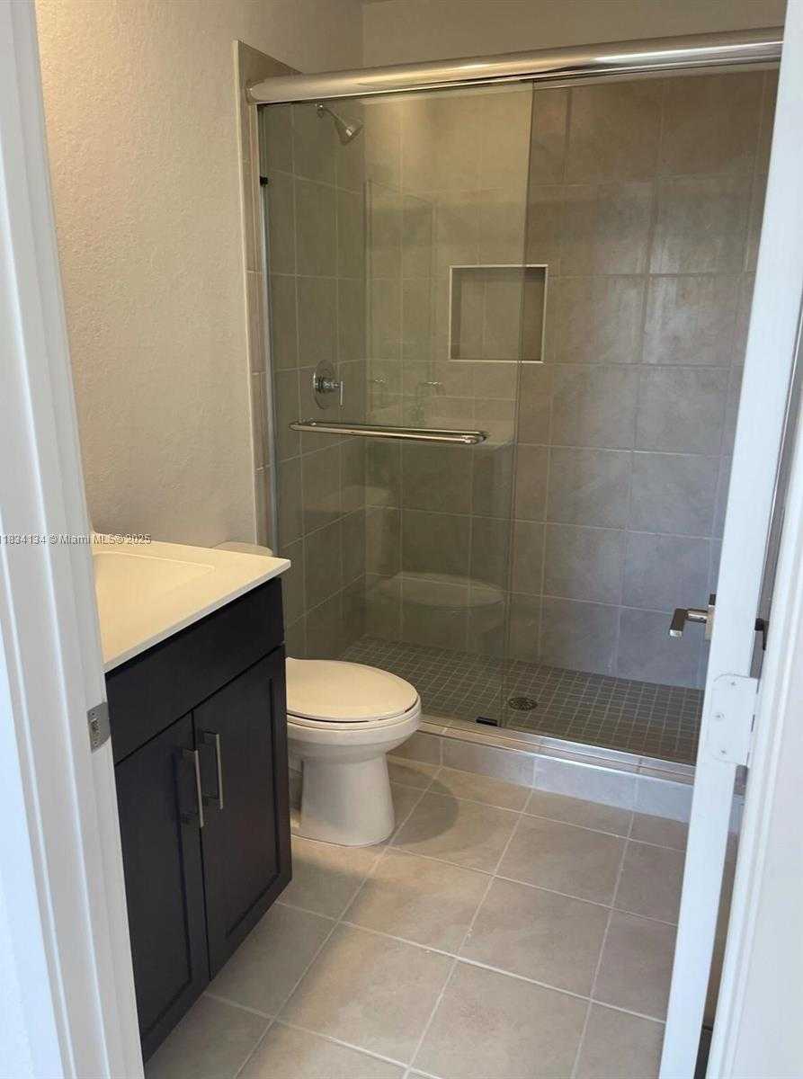 Small Image of 1090 SOUTH EAST 23RD AVE, Homestead Number 5