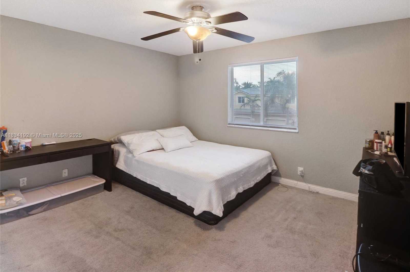 Small Image of 2052 HACIENDA TER, Weston Number 19