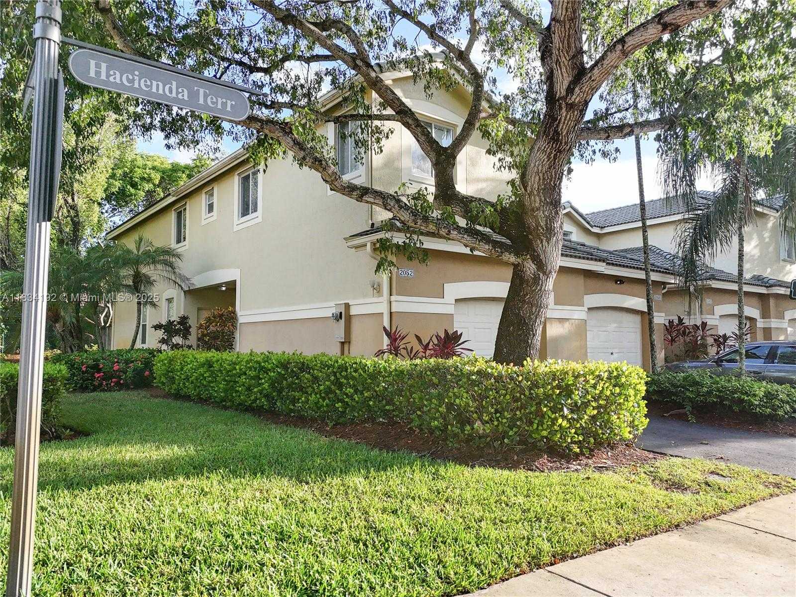 Small Image of 2052 HACIENDA TER, Weston Number 2
