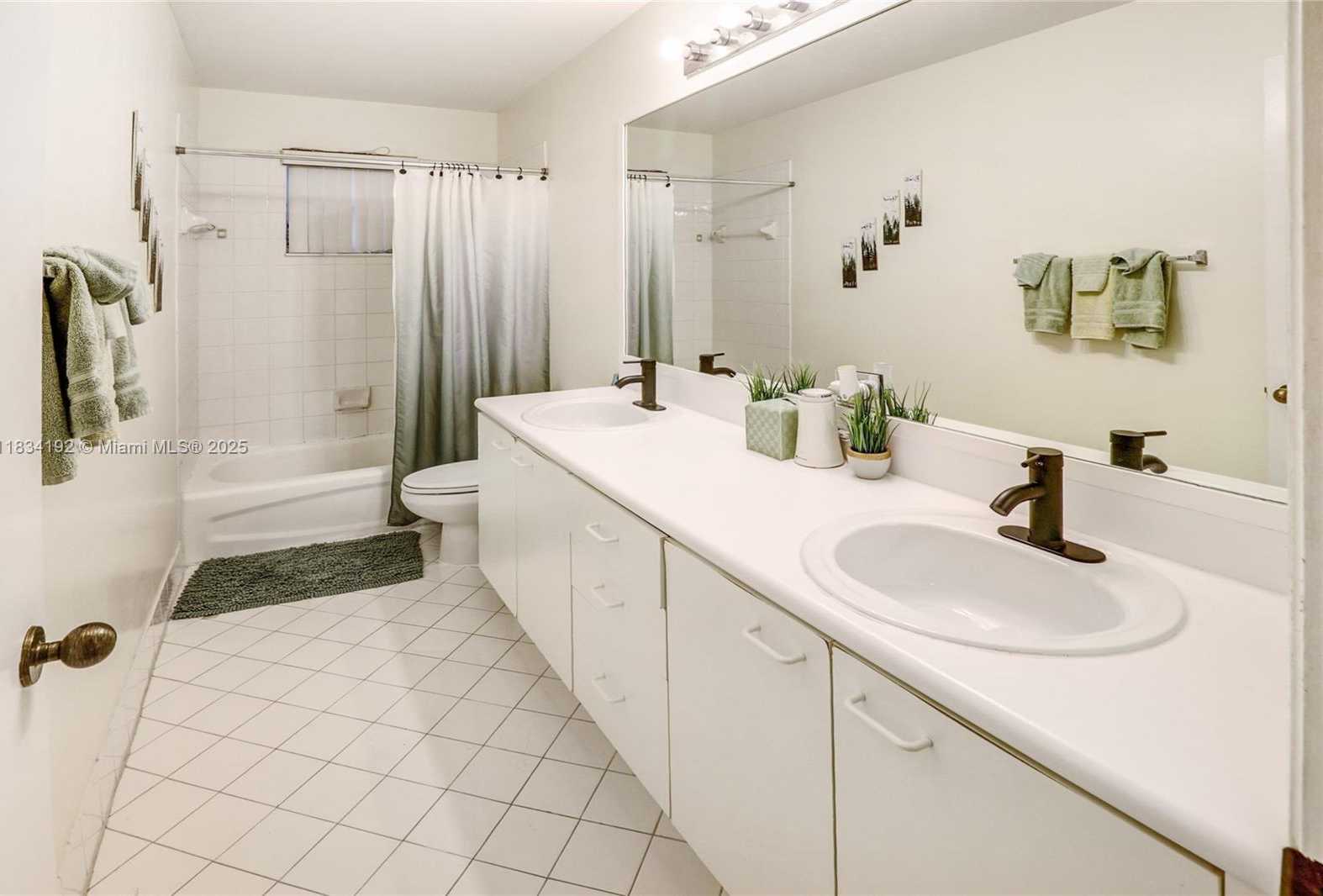 Small Image of 2052 HACIENDA TER, Weston Number 23