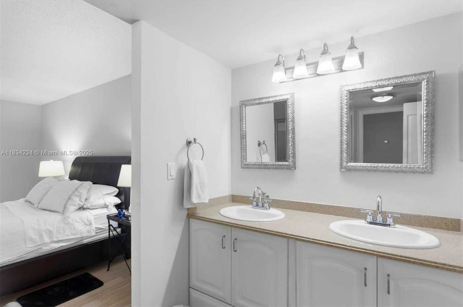 Small Image of 3401 NORTH COUNTRY CLUB DR #519, Aventura Number 9