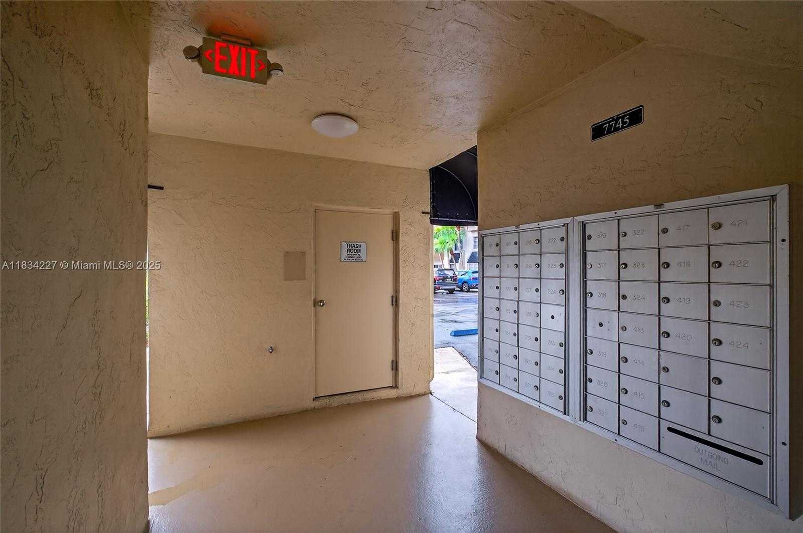 Small Image of 7745 SOUTH WEST 86TH ST #D-222, Miami Number 4