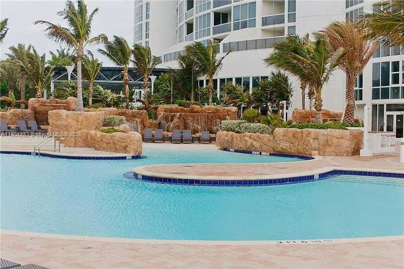 Small Image of 18201 COLLINS AVE #5303, Sunny Isles Beach Number 12