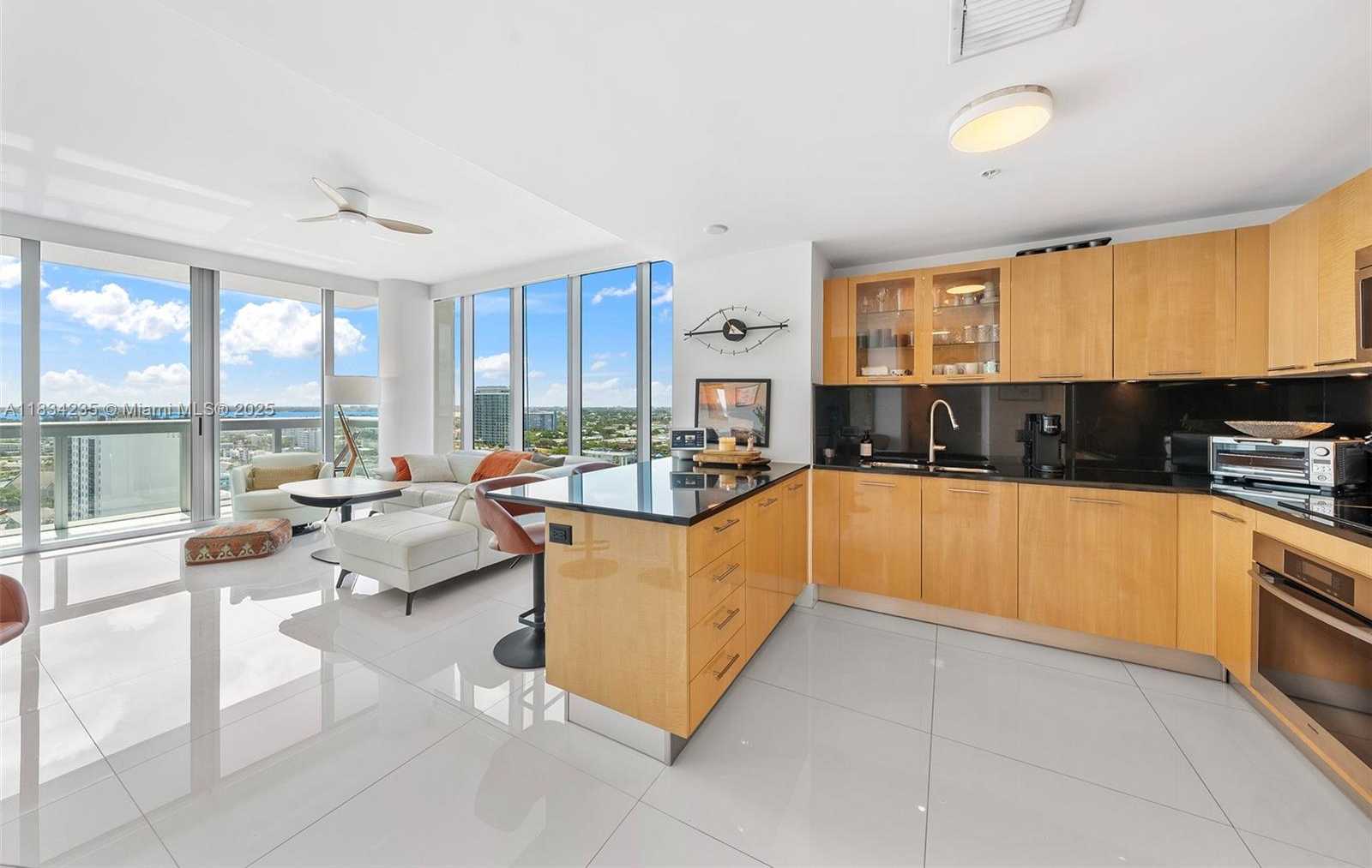 Small Image of 6899 COLLINS AVE #2004, Miami Beach Number 15