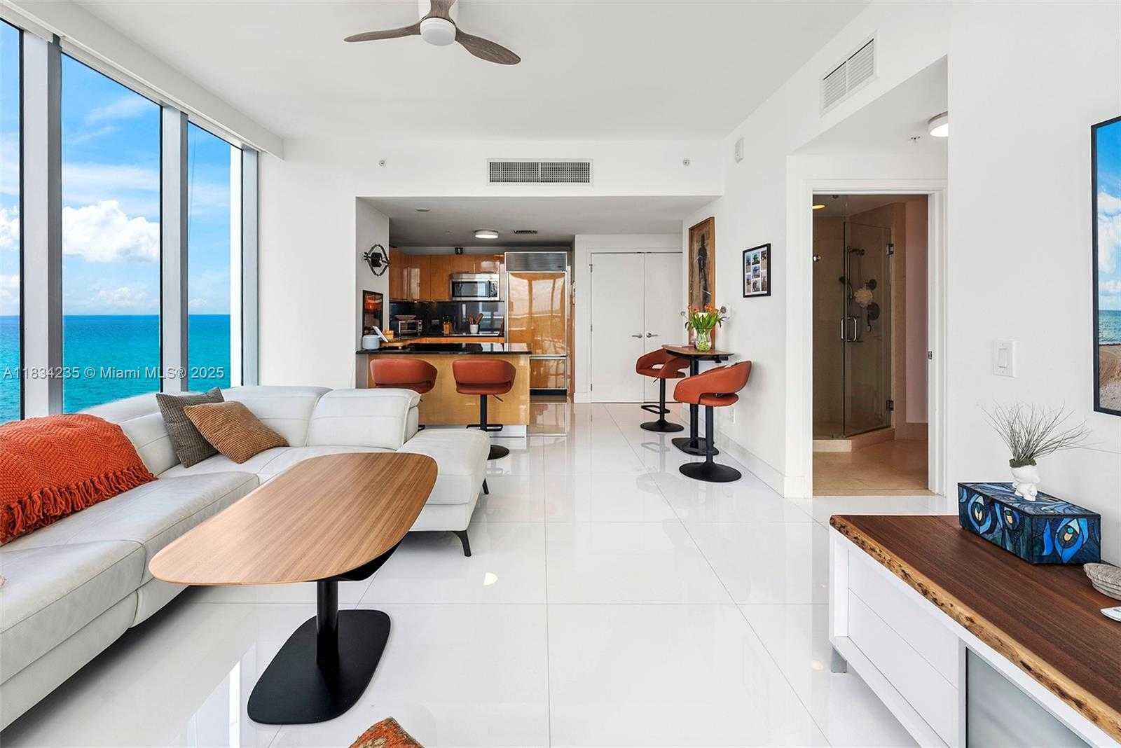 Small Image of 6899 COLLINS AVE #2004, Miami Beach Number 22