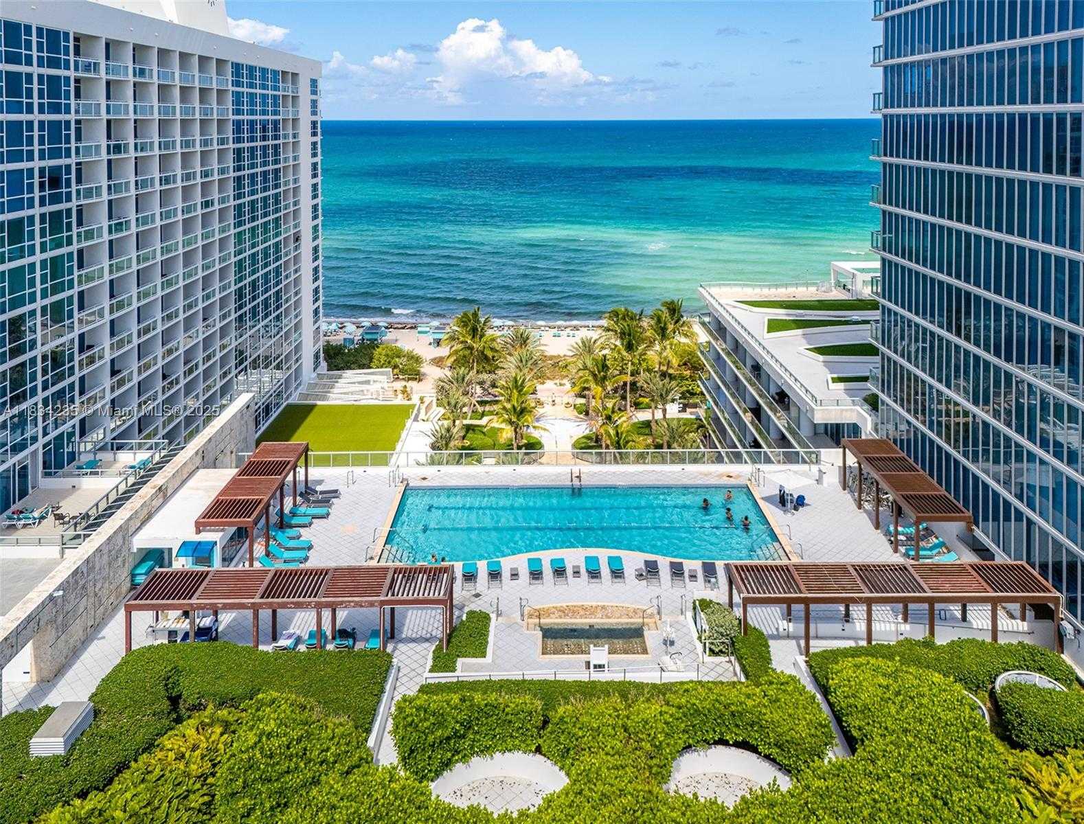 Small Image of 6899 COLLINS AVE #2004, Miami Beach Number 57