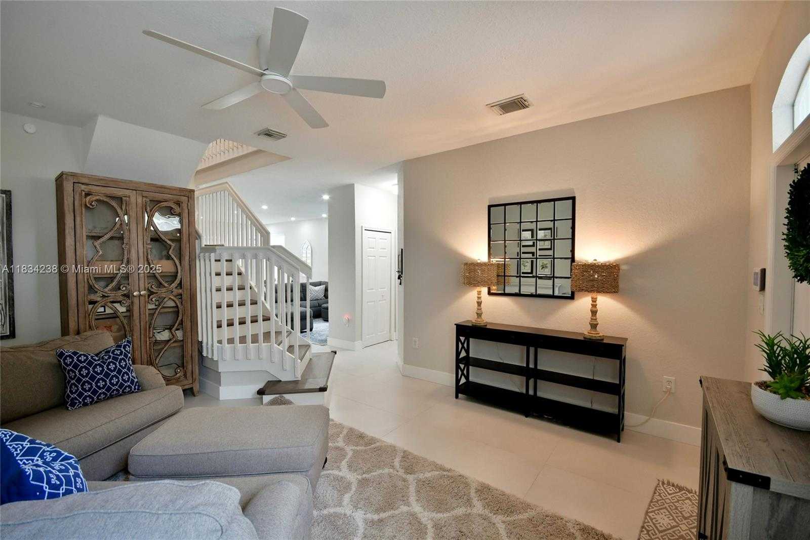 Small Image of 6293 SOUTH WEST 165TH AVE, Miami Number 13