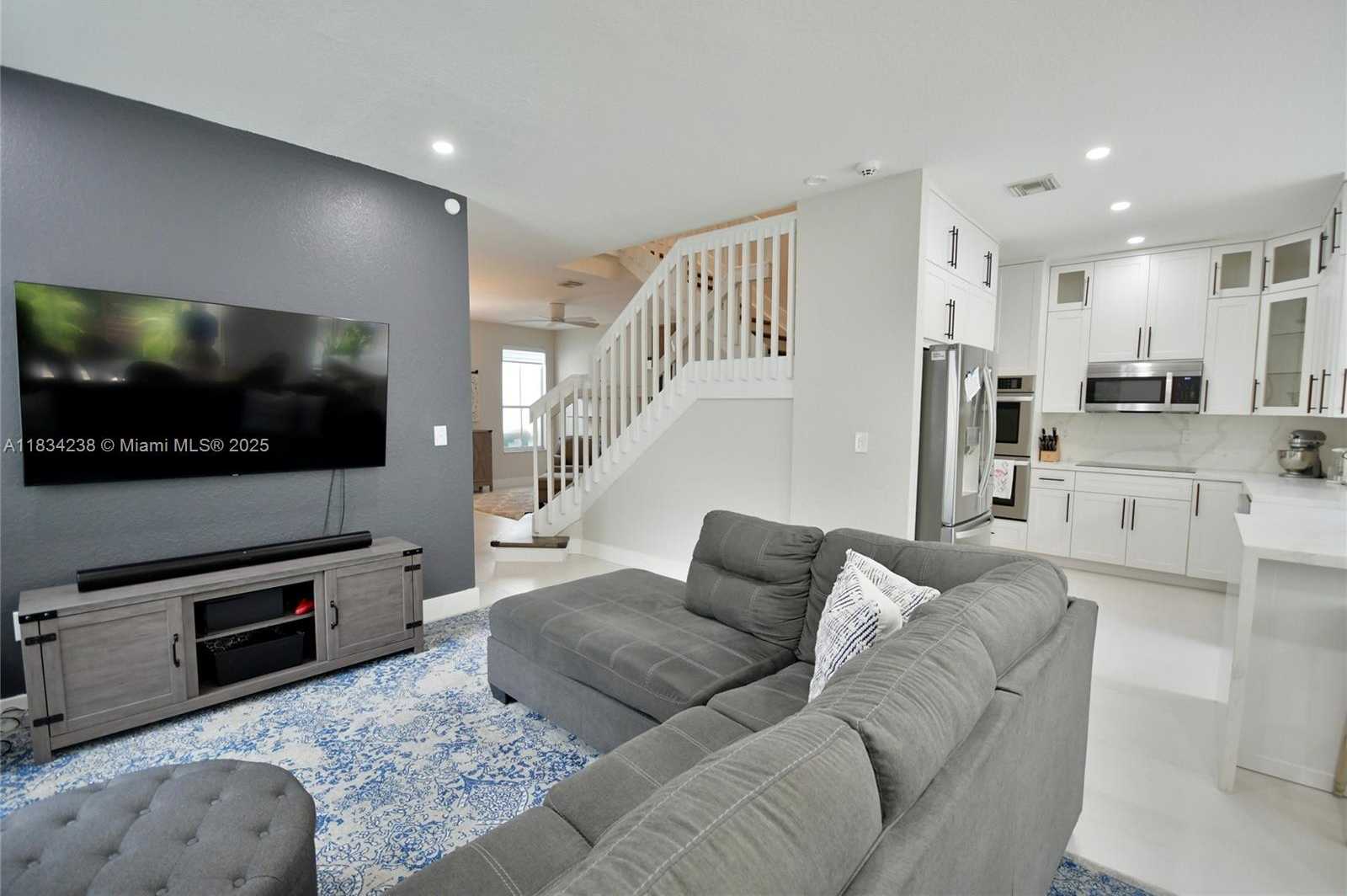 Small Image of 6293 SOUTH WEST 165TH AVE, Miami Number 25