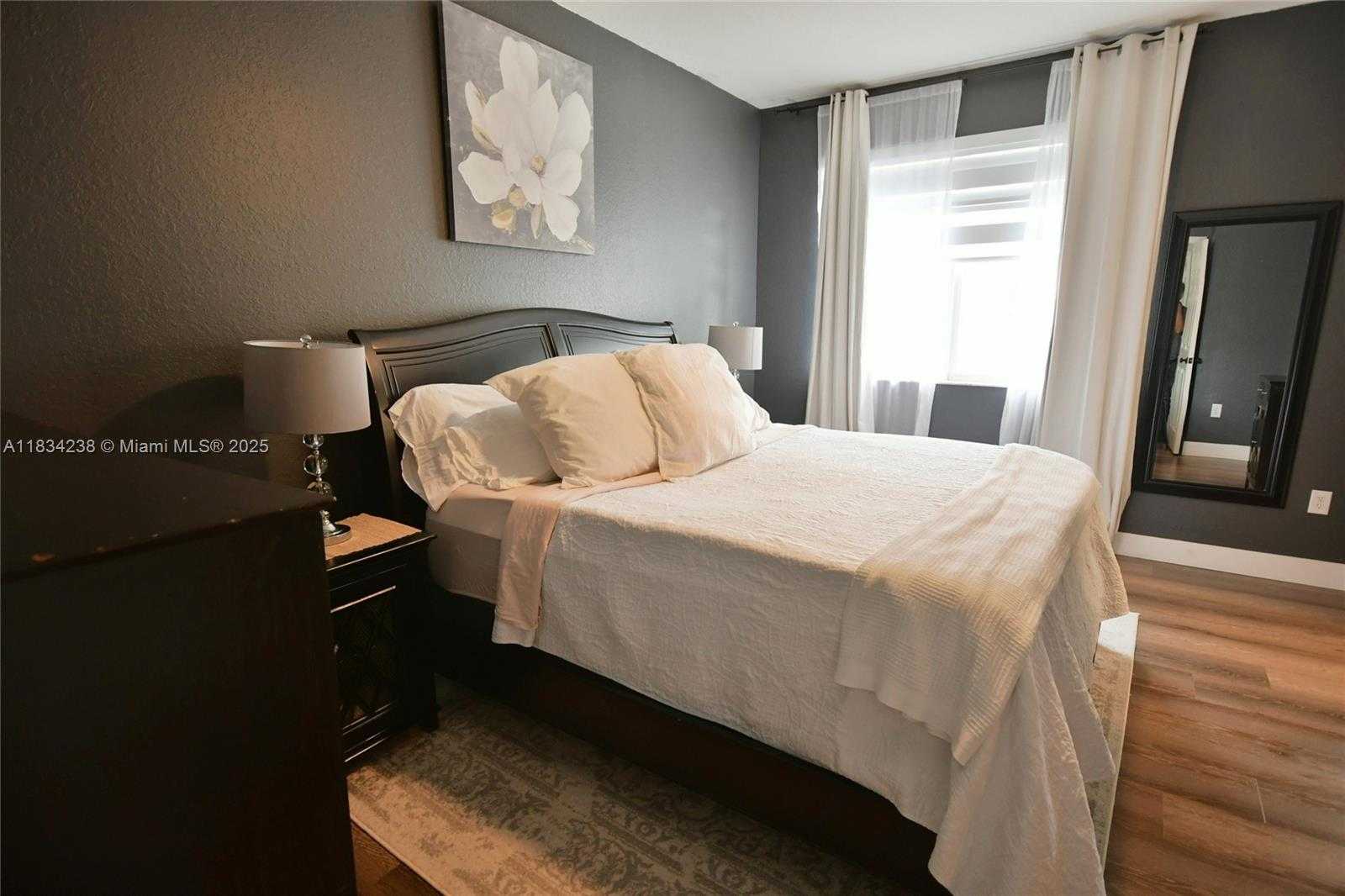 Small Image of 6293 SOUTH WEST 165TH AVE, Miami Number 42