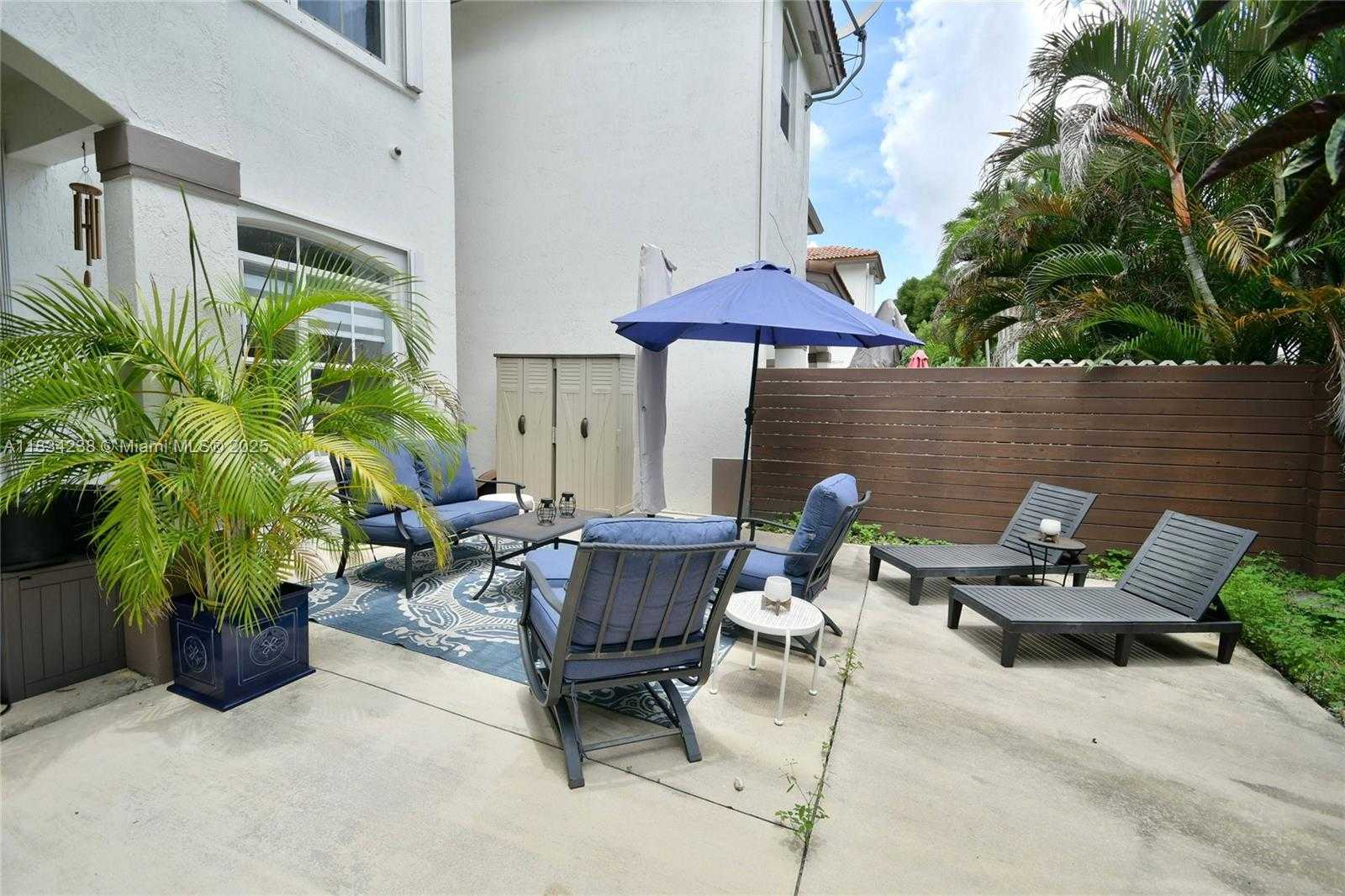 Small Image of 6293 SOUTH WEST 165TH AVE, Miami Number 52