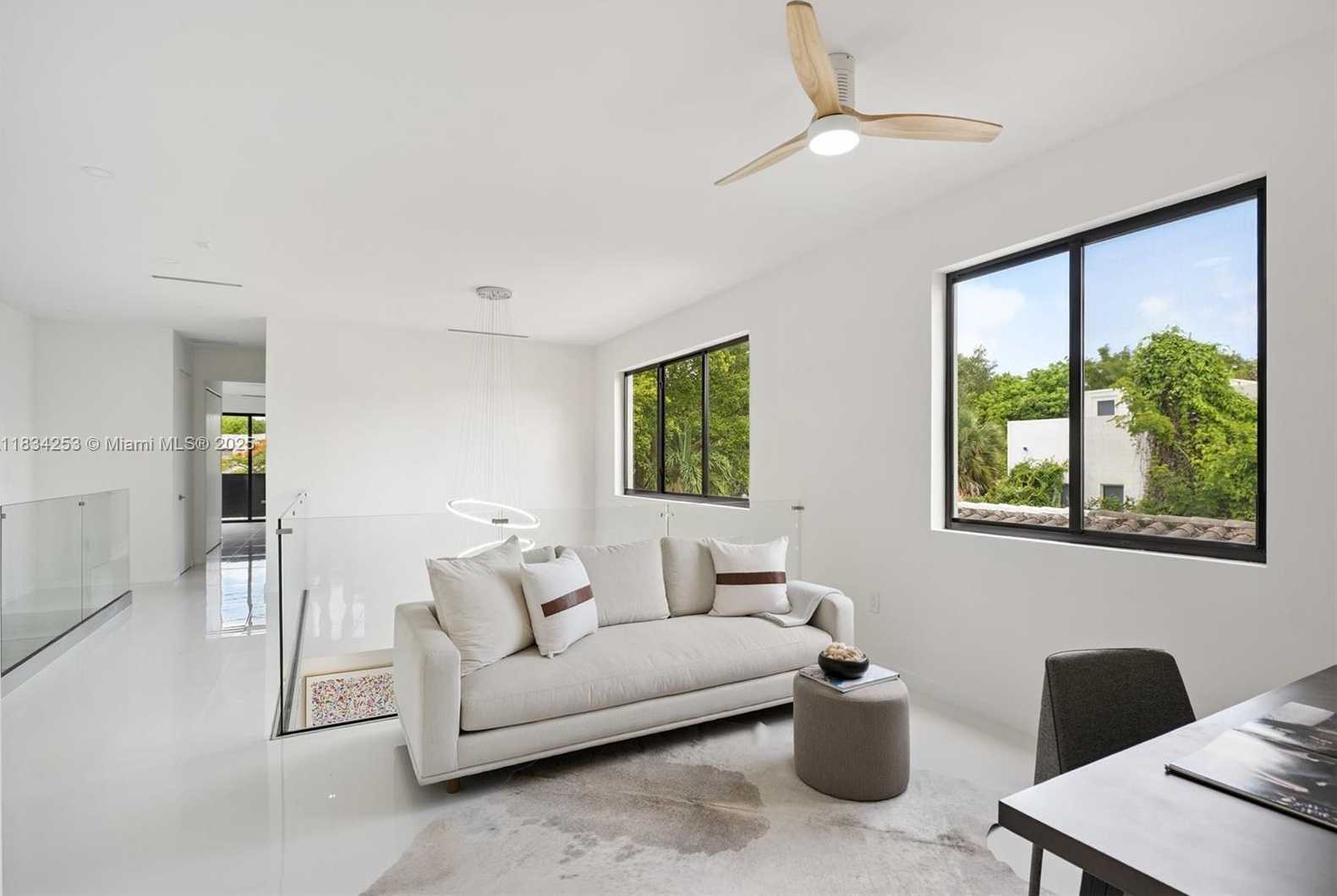 Small Image of 1152 SOUTH WEST 22ND TER, Miami Number 18