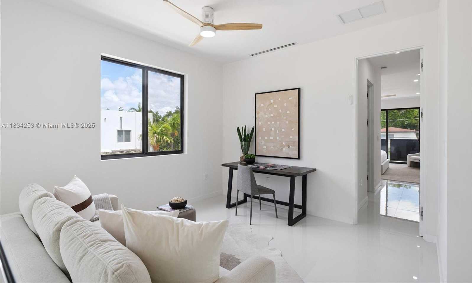 Small Image of 1152 SOUTH WEST 22ND TER, Miami Number 19