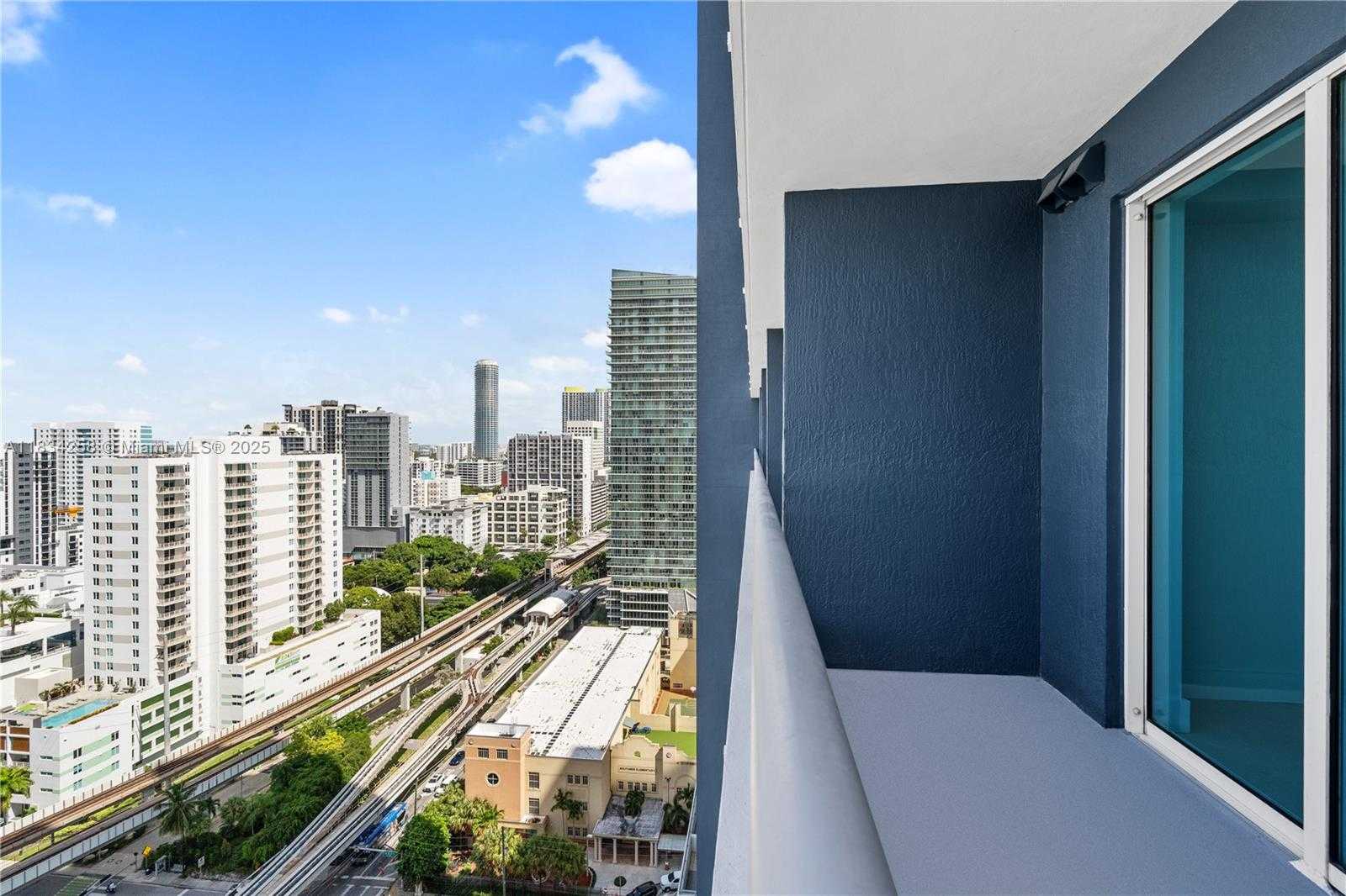 Small Image of 60 SOUTH WEST 13TH ST #1805, Miami Number 18