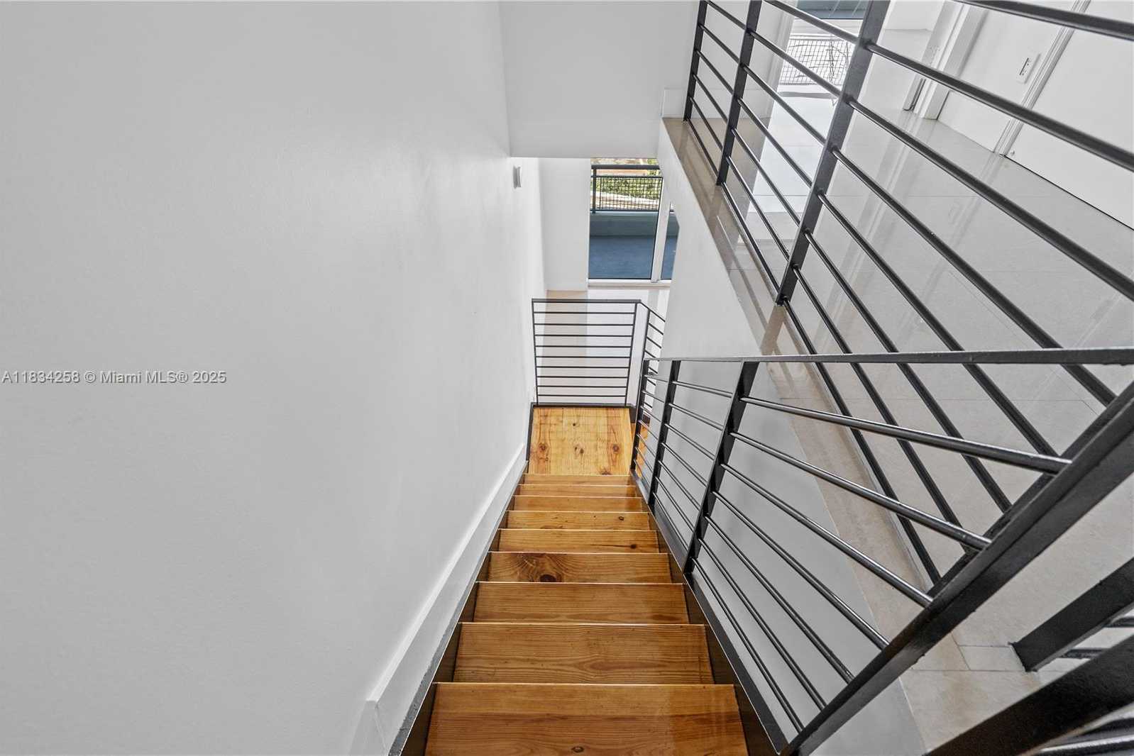 Small Image of 60 SOUTH WEST 13TH ST #1805, Miami Number 24