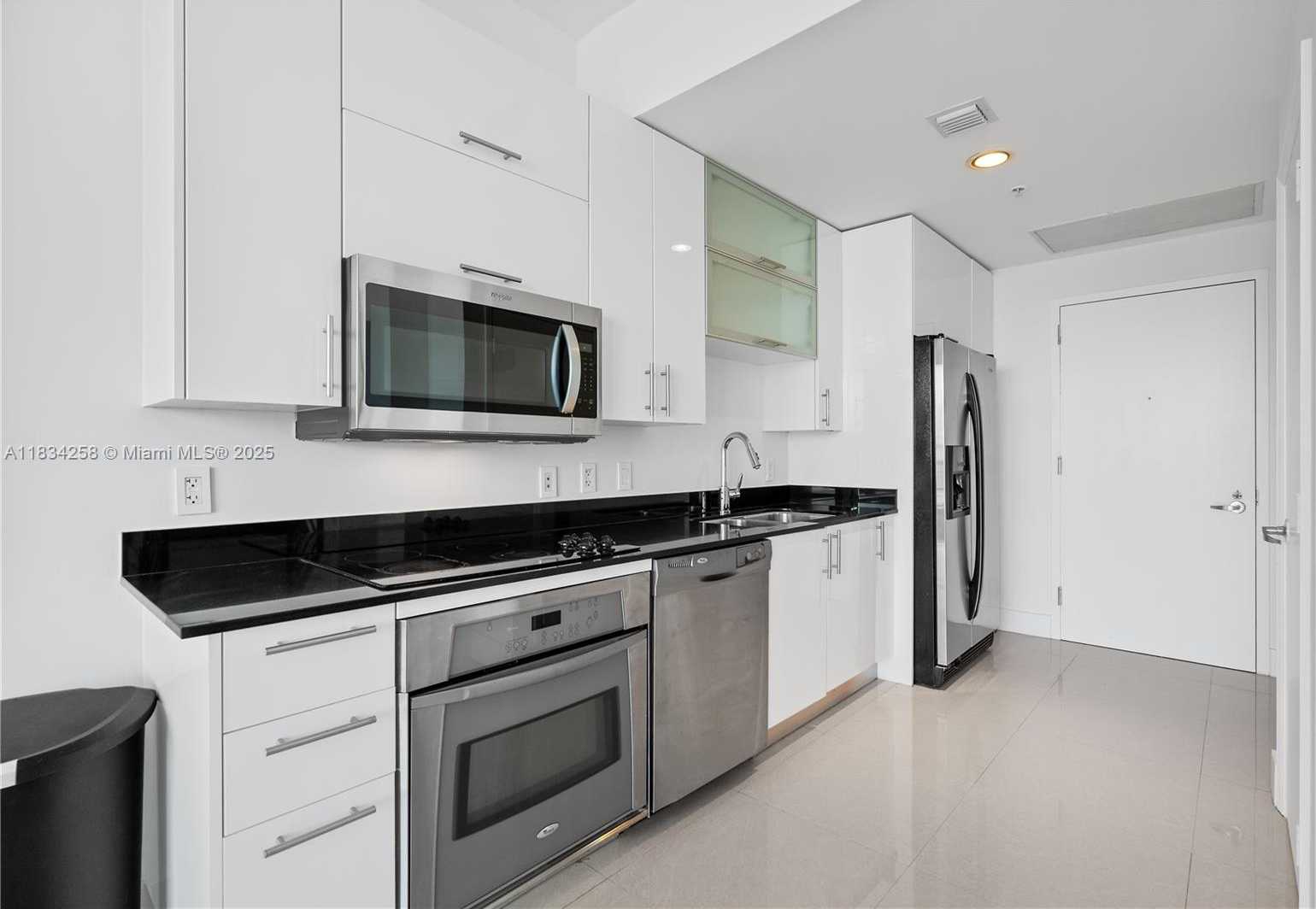 Small Image of 60 SOUTH WEST 13TH ST #1805, Miami Number 4