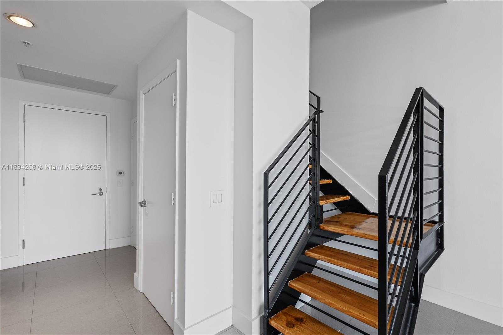 Small Image of 60 SOUTH WEST 13TH ST #1805, Miami Number 6