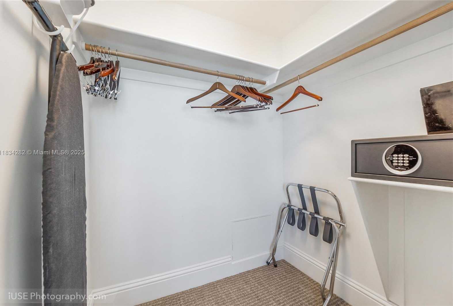 Small Image of 4401 COLLINS AVE #3603, Miami Beach Number 12