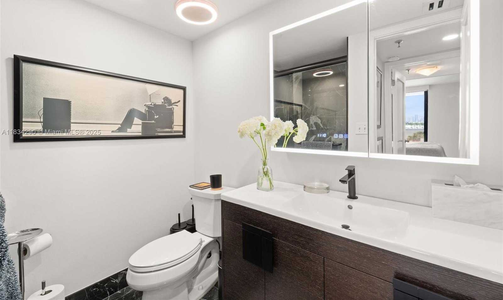 Small Image of 9 ISLAND AVE #406, Miami Beach Number 12