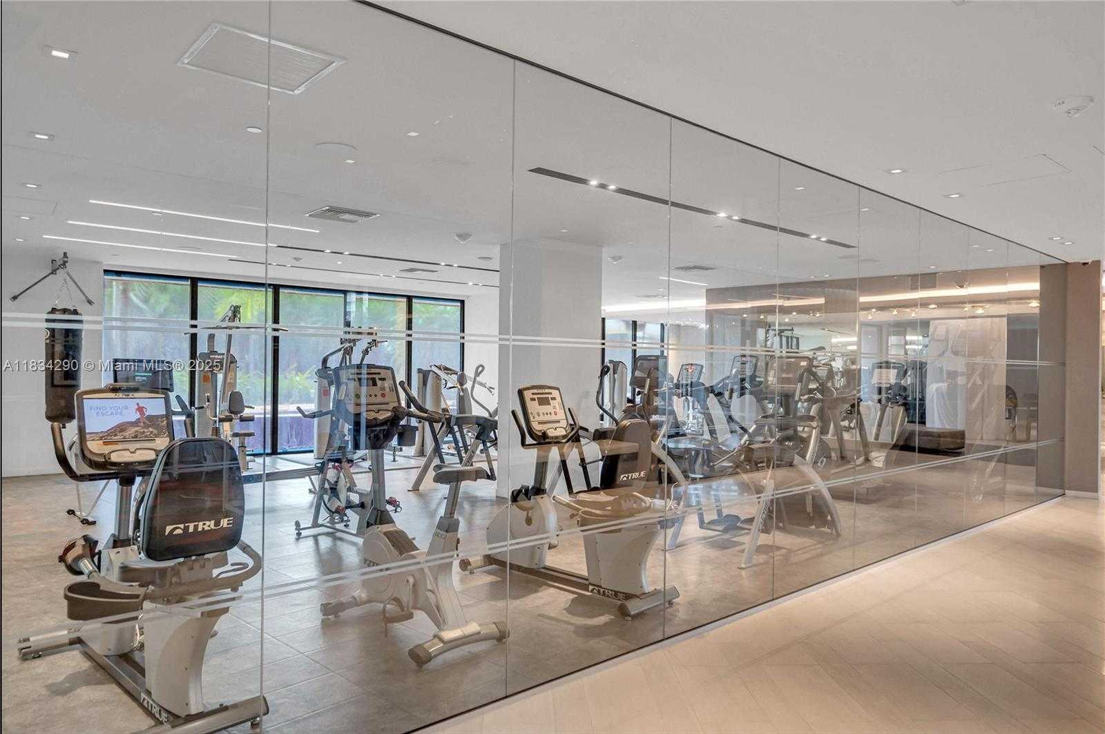 Small Image of 9 ISLAND AVE #406, Miami Beach Number 18