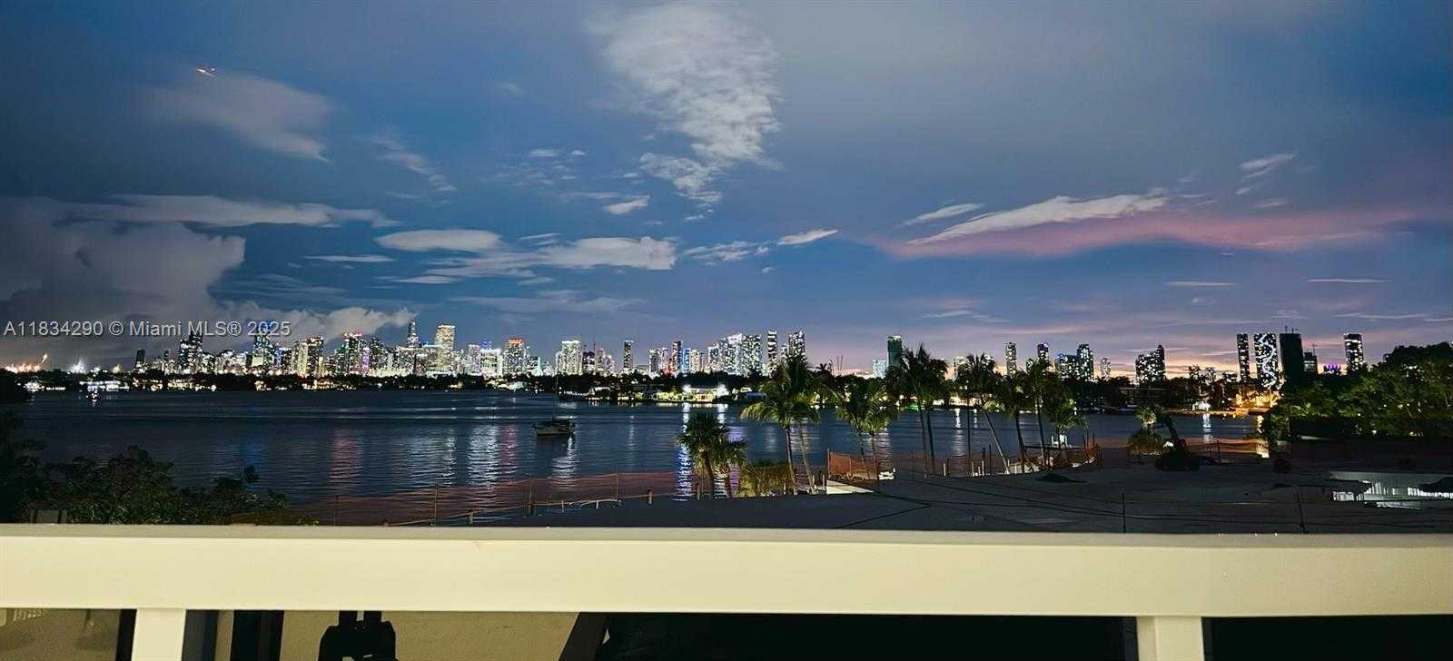 Small Image of 9 ISLAND AVE #406, Miami Beach Number 28