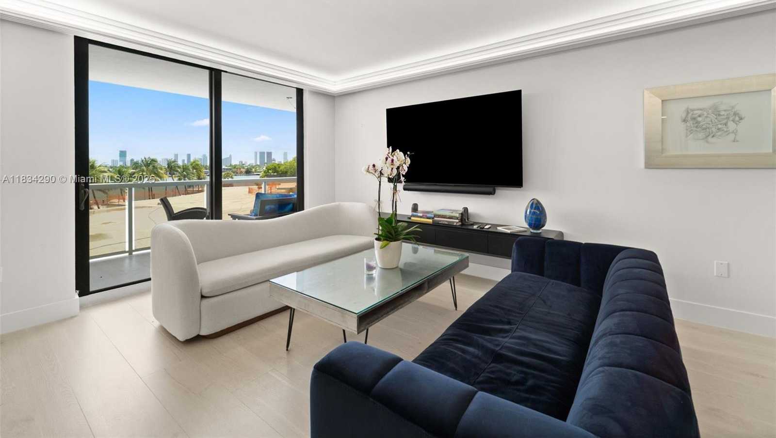 Small Image of 9 ISLAND AVE #406, Miami Beach Number 4