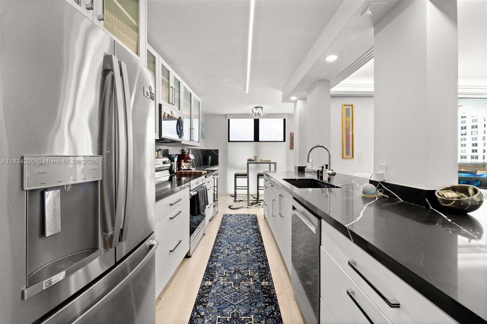 Small Image of 9 ISLAND AVE #406, Miami Beach Number 8