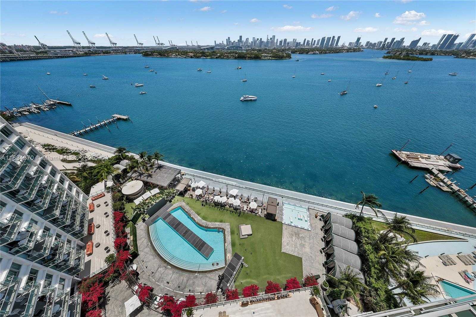 Small Image of 1100 WEST AVE #1614, Miami Beach Number 4