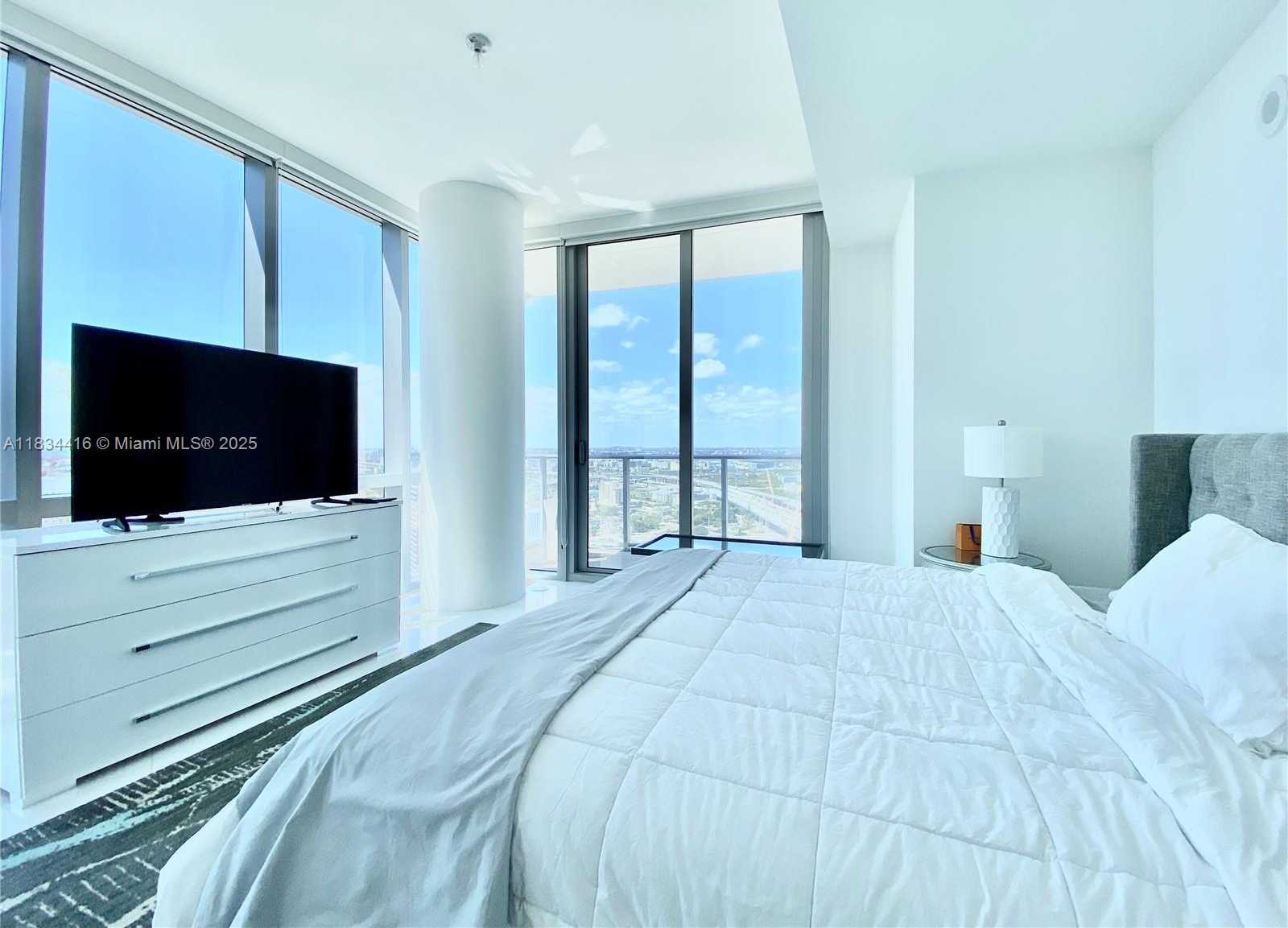Small Image of 851 NORTH EAST 1ST AVE #2802, Miami Number 14