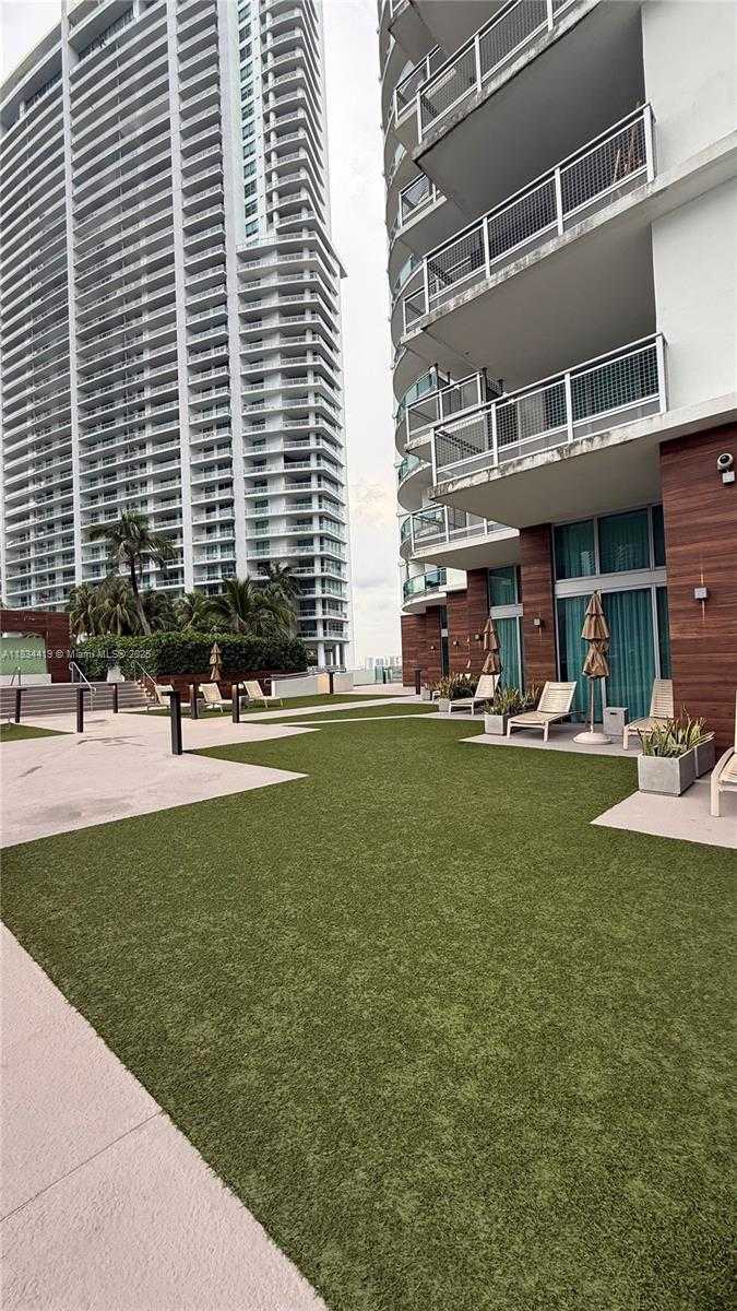Small Image of 350 SOUTH MIAMI AVE #303, Miami Number 11